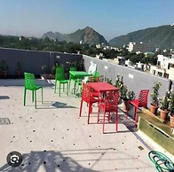 Uphar Homestay - Hotel & Restaurant