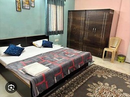 Uphar Homestay - Hotel & Restaurant