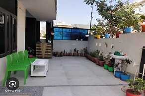 Uphar Homestay - Hotel & Restaurant