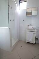 Tropical Hibiscus Caravan Park