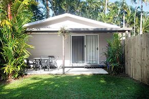 Tropical Hibiscus Caravan Park