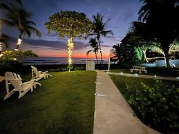 Backyard Beach House Oceanfront Luxury 5 Bdr