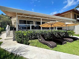 Backyard Beach House Oceanfront Luxury 5 Bdr