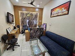 StayGuru Hotel Paradise Inn