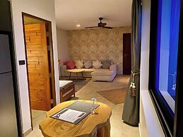Tropical Viewpoint With Private Pool - Lux Living