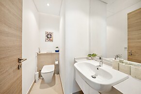 Studio One - 1412 1BD