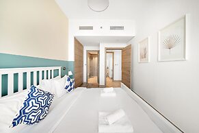 Studio One - 1412 1BD