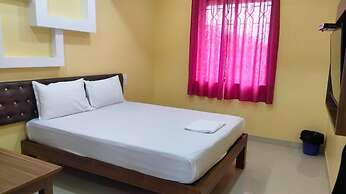 Hotel Shrinivas Residency