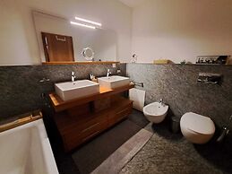 Laax Alpine Lodge