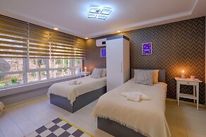 Maxihomes Hadrian Nest