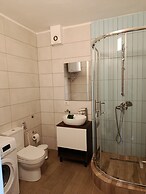 Nolo Rooms and Suites