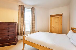 Host Stay The Reading Room