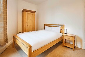 Host Stay The Reading Room