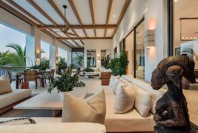 Luxury Golffront Villa With Pool in Puntacana