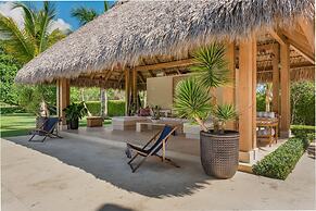 Luxury Golffront Villa With Pool in Puntacana