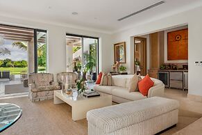Luxury Golffront Villa With Pool in Puntacana