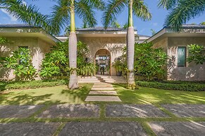 Luxury Golffront Villa With Pool in Puntacana
