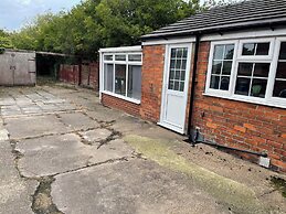 Newark Road