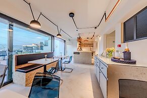 La Casa Marina Suites & Rooms