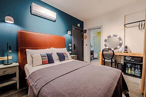 La Casa Marina Suites & Rooms