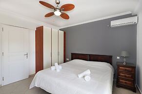 Perdika Residences