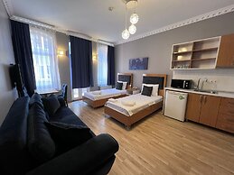 Pera Nova House
