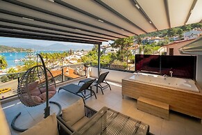 Nakas Suites