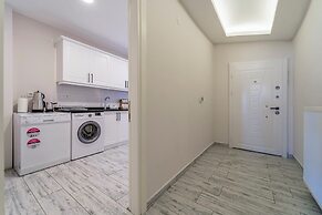 Nakas Suites