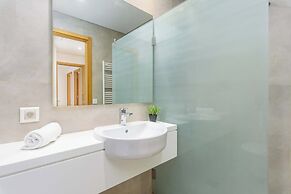 Viva 3-BR Apt in Waterfront Dbayeh