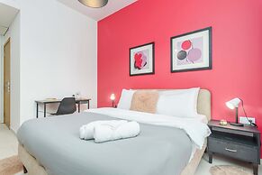 Viva 3-BR Apt in Waterfront Dbayeh
