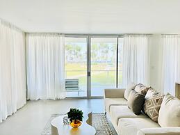 Playa Palmera Ocean View Apartments