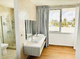 Playa Palmera Ocean View Apartments
