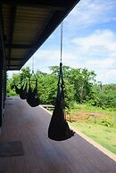 SurfAsana Lodge