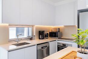 Aelia Chic 2-BR Apt & Balcony in Larnaca