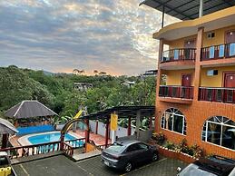 HOTEL LOS BANCOS