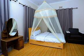 Breezy Lodge Moshi
