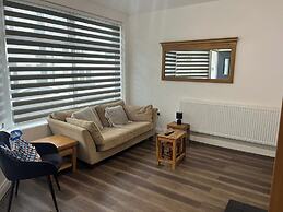 Llangollen - House - Sleeps 8- Garden