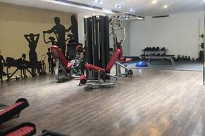 Comfy - 1BR Apt W Pool & Gym in Gemmayze