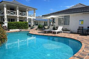Cooks Endeavour Motor Inn