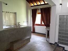 Nidahasa Heritage Villa