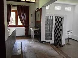 Nidahasa Heritage Villa