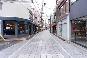 House Hotel nakano TNA