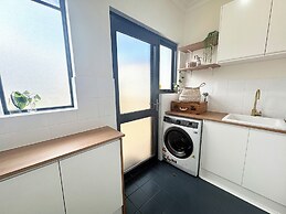 Hayes Haven Bunbury Escape
