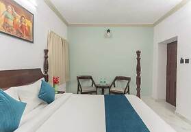 Hotel Lake N Hill View