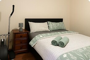 Rochdale Retreat - Cozy Apartment Stay