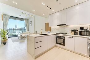 PVH - Vibrant 1BR in Binghatti Amber