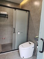 Qichi Waterfront B&B Hotel