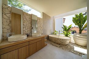 Kona Resort - Seminyak