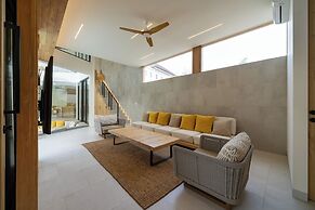 Kona Resort - Seminyak