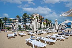 Sandy bay hotel